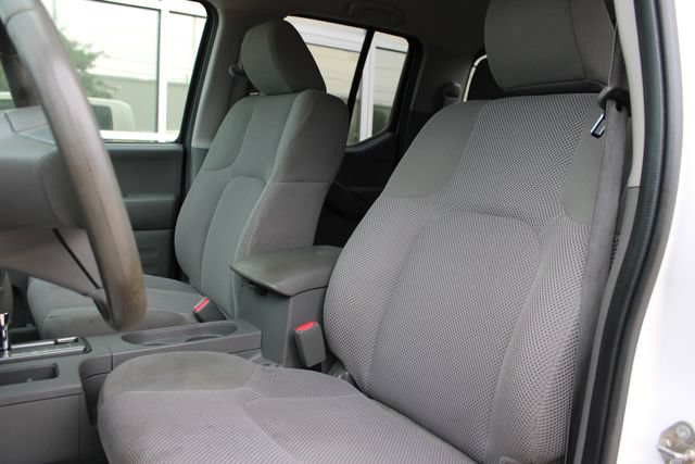 Used 2019 Nissan Frontier SV AWD/4WD image 19