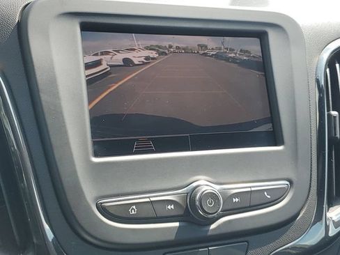 Certified 2022 Chevrolet Equinox RS FWD image 26