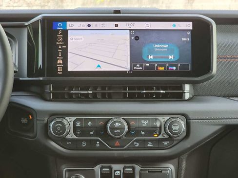 New 2026 Jeep Wrangler Unlimited Rubicon AWD/4WD image 30