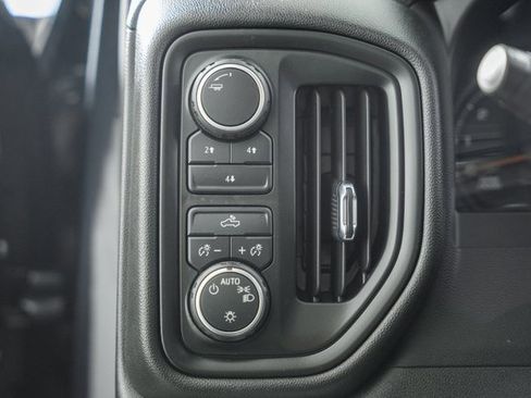 Used 2024 Chevrolet Silverado 2500 Custom w/ Custom Convenience Package image 43