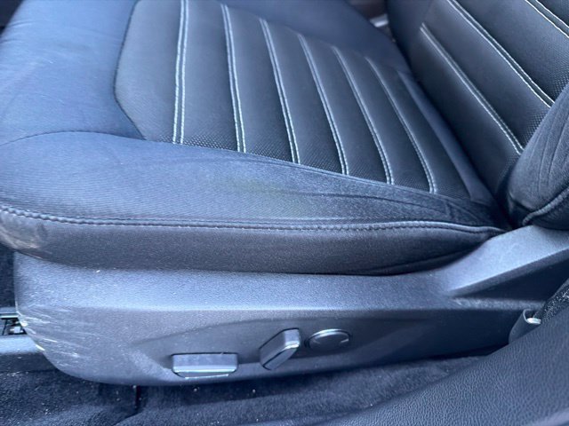 Used 2015 Ford Fusion SE FWD image 7