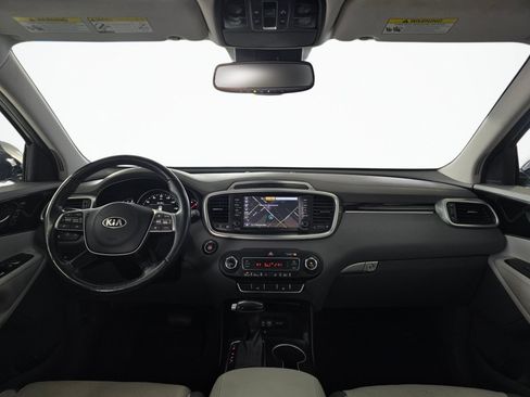 Used 2019 Kia Sorento SX FWD image 25