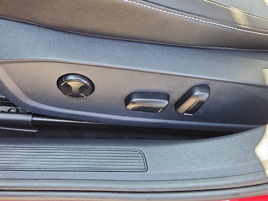 Certified 2026 Volkswagen Jetta SE FWD image 15