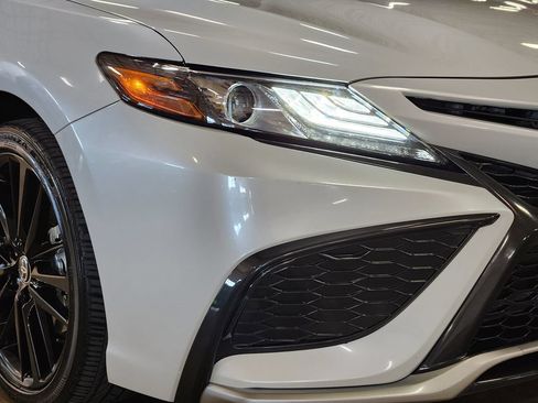 Used 2024 Toyota Camry XSE FWD image 13