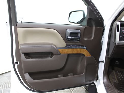 Used 2015 GMC Sierra 1500 SLE w/ SLE Value Package image 6