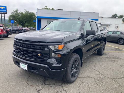 New 2026 Chevrolet Silverado 1500 Custom w/ Turbomax Blackout Package AWD/4WD image 22