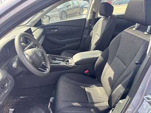 Certified 2023 Honda Accord EX image 16