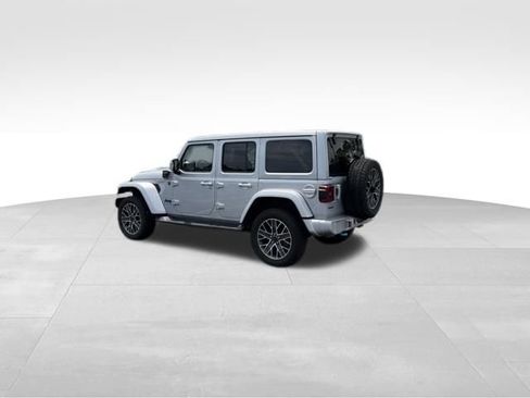 Used 2024 Jeep Wrangler High Altitude AWD/4WD image 9