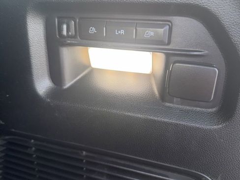 Used 2023 Ford Explorer Limited w/ Equipment Group 301A image 12