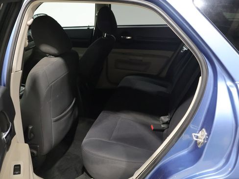Used 2007 Dodge Magnum SE RWD image 16