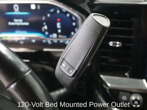 Used 2022 Chevrolet Silverado 1500 RST image 22