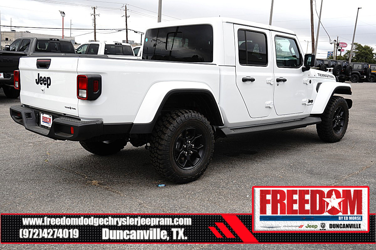 New 2026 Jeep Gladiator Sport AWD/4WD image 5