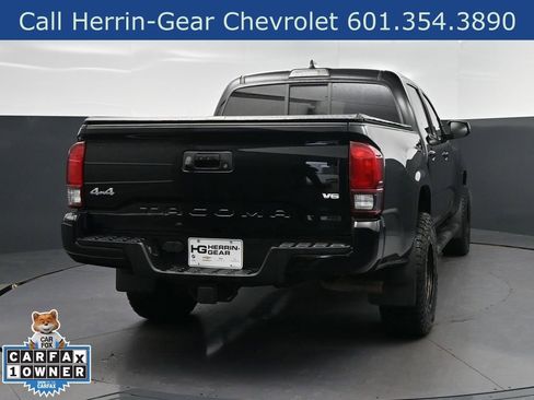 Used 2023 Toyota Tacoma SR AWD/4WD image 7