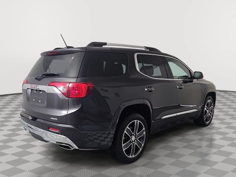 Used 2018 GMC Acadia Denali w/ Technology Package AWD/4WD image 8