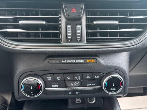 Used 2025 Ford Escape Active FWD image 12
