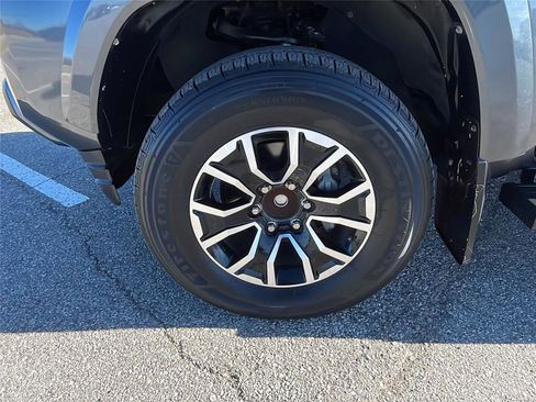 Used 2023 Toyota Tacoma TRD Sport image 10