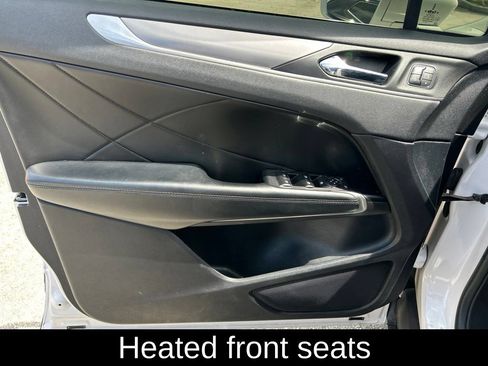 Used 2019 Lincoln MKC Premiere FWD image 17