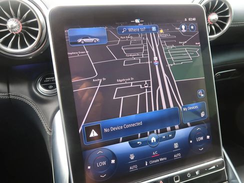 Used 2022 Mercedes-Benz SL 55 AMG 4MATIC image 30