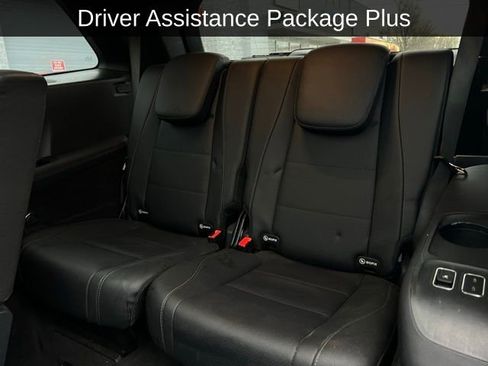 Used 2022 Mercedes-Benz GLS 450 4MATIC image 3