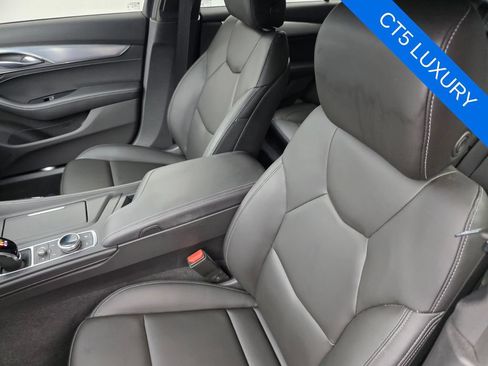 Used 2023 Cadillac CT5 Luxury RWD image 11