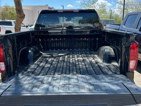 Used 2022 GMC Sierra 1500 Elevation AWD/4WD image 8
