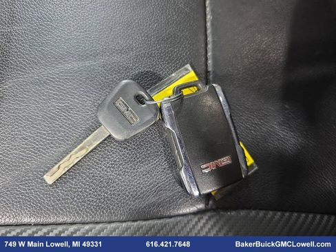 Used 2016 GMC Sierra 1500 SLT w/ All-Terrain Package image 34