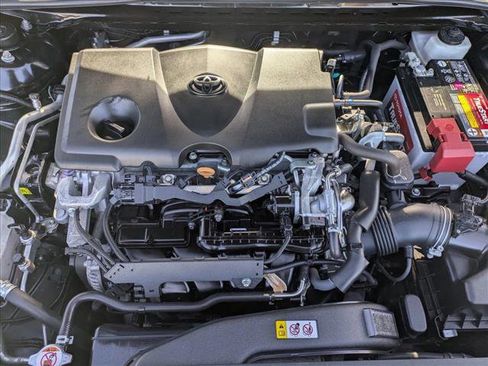 Used 2020 Toyota Camry SE image 23
