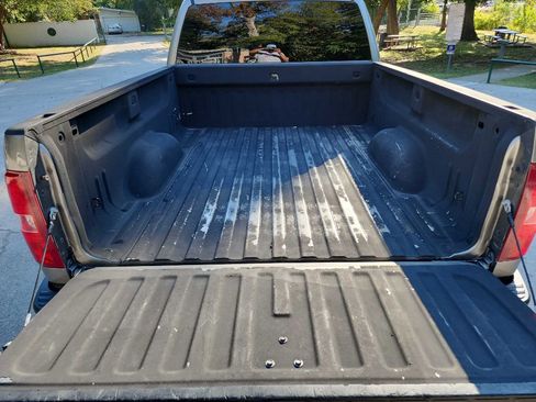 Used 2009 Chevrolet Silverado 1500 LT w/ Texas Edition image 11