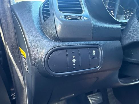Used 2017 Kia Forte LX w/ LX Popular Package FWD image 24