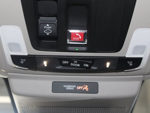 Certified 2024 Honda Accord EX image 32