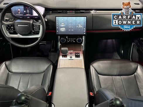 Used 2023 Land Rover Range Rover SE AWD/4WD image 2