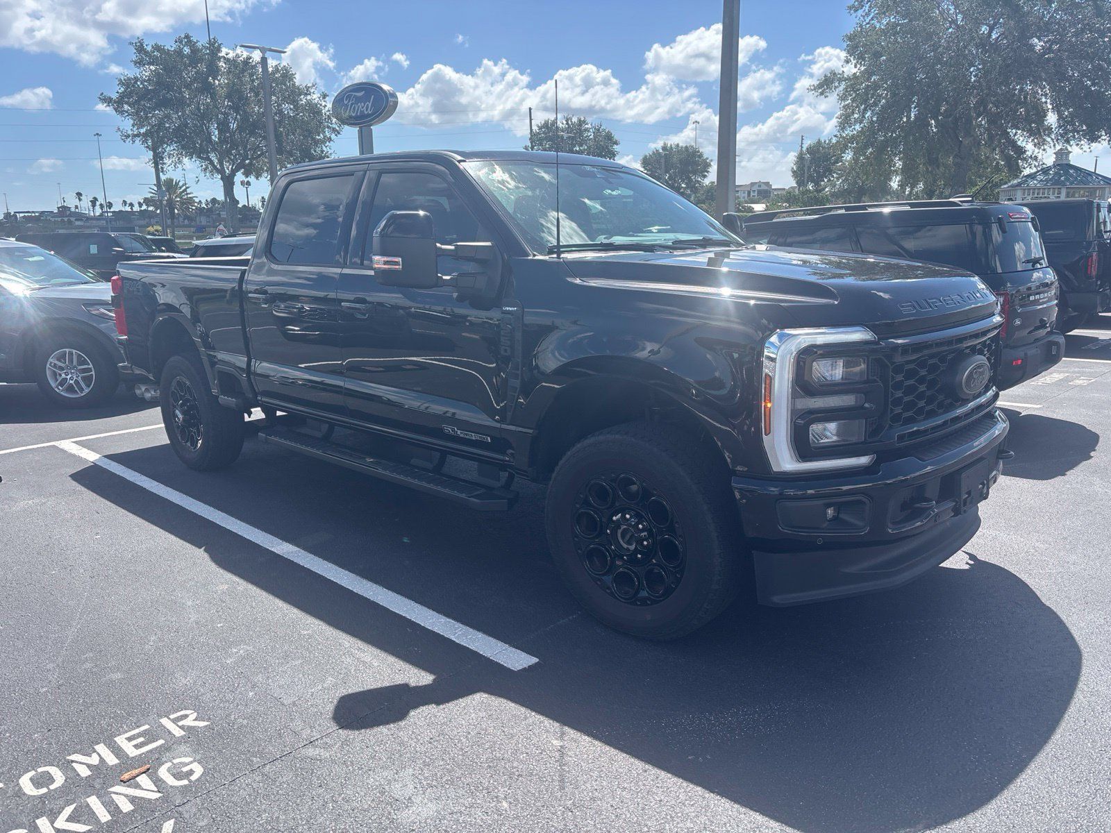 Used 2025 Ford F250 Lariat w/ Lariat Ultimate Package AWD/4WD image 4