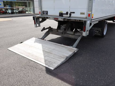 Used 2023 Ford F550 2WD Regular Cab Super Duty w/ XLT Value Package image 5