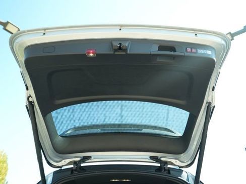 Certified 2025 Mercedes-Benz GLE 350 4MATIC image 37