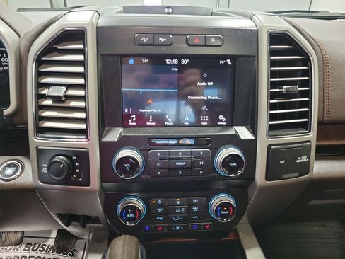 Used 2019 Ford F150 King Ranch w/ Equipment Group 601A Luxury AWD/4WD image 6