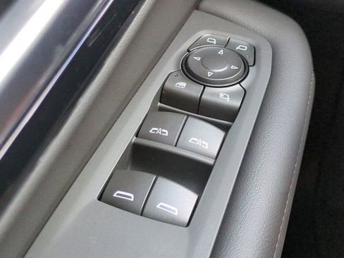 Used 2025 Chevrolet Tahoe Z71 w/ Z71 Off-Road Package image 22