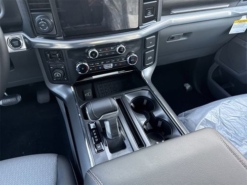 New 2025 Ford F150 Lariat w/ Equipment Group 502A High image 14