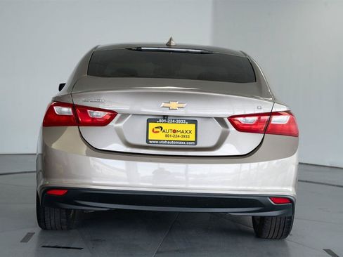Used 2023 Chevrolet Malibu LT FWD image 7