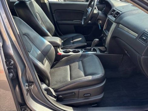 Used 2010 Ford Fusion Hybrid FWD image 15