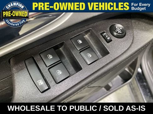 Used 2017 Chevrolet Equinox LT w/ Midnight Edition FWD image 24