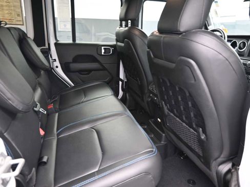 Used 2023 Jeep Wrangler Unlimited Rubicon 4xe w/ Safety Group image 17