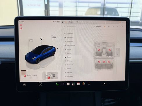Used 2023 Tesla Model 3 Standard Range RWD image 14