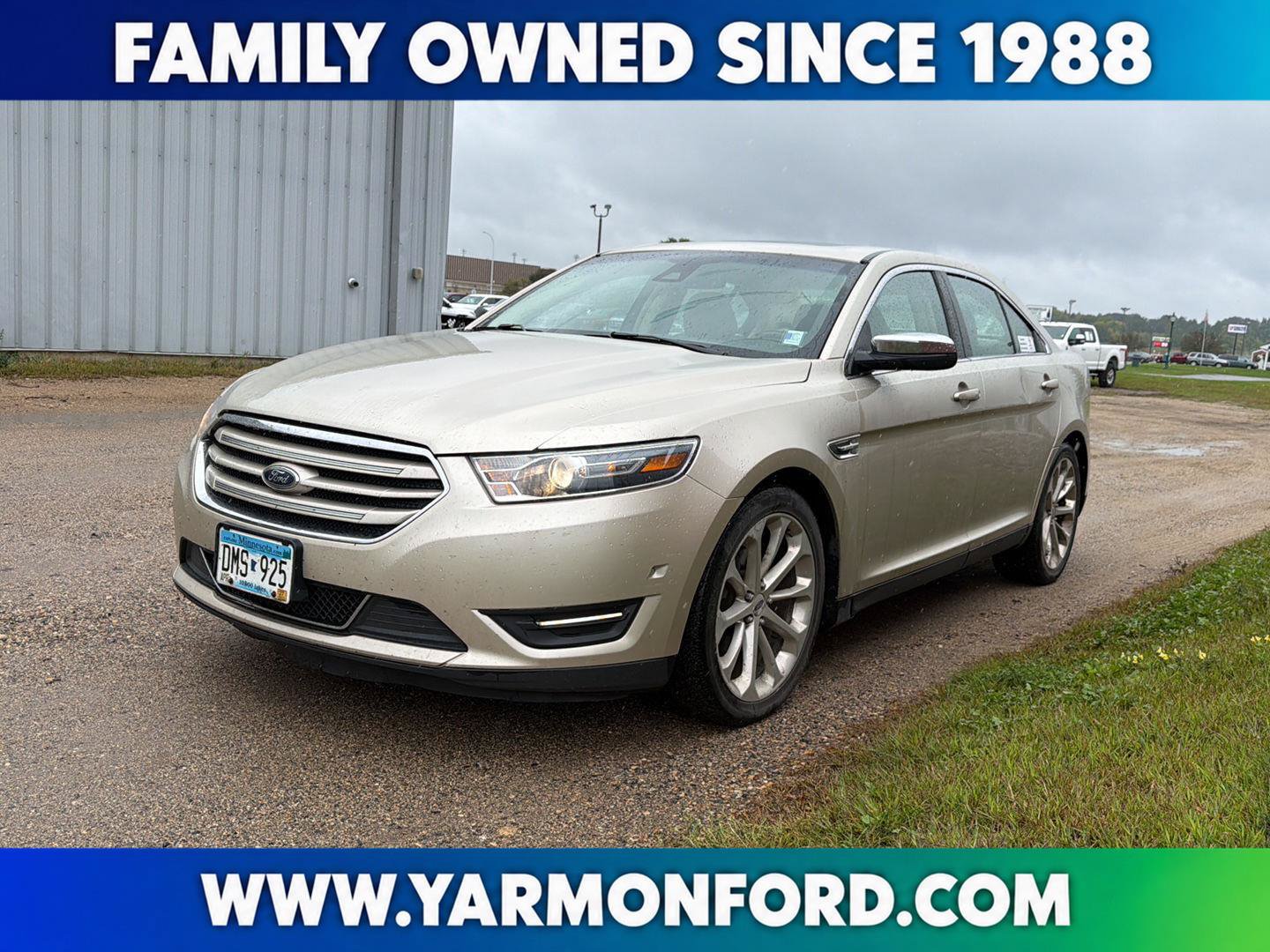 Used 2017 Ford Taurus Limited w/ Driver Assist Package FWD image 1