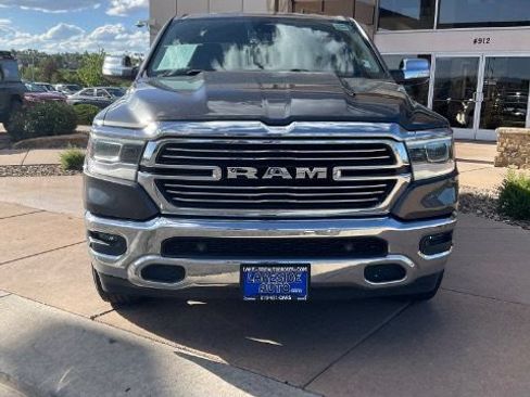 Used 2019 RAM 1500 Laramie AWD/4WD image 2
