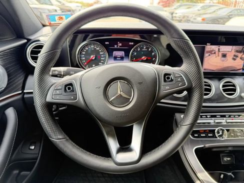 Used 2018 Mercedes-Benz E 300 4MATIC image 20