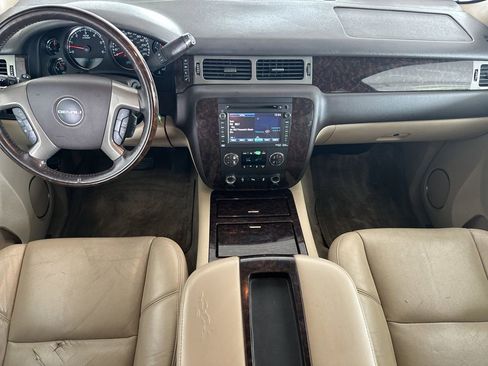 Used 2014 GMC Yukon Denali RWD image 18