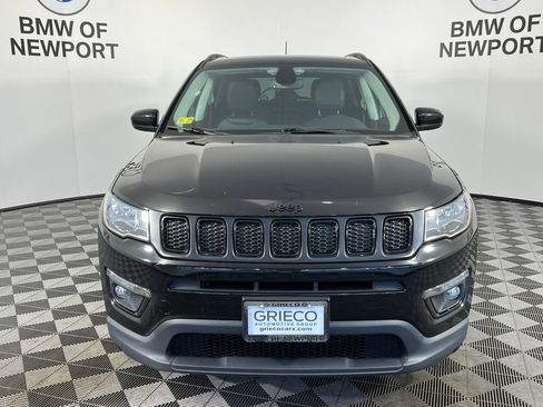 Used 2019 Jeep Compass Latitude AWD/4WD image 3