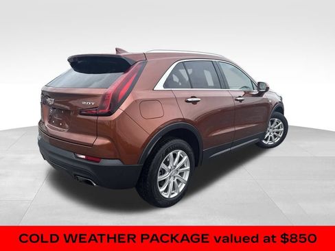 Used 2019 Cadillac XT4 Luxury w/ Cold Weather Package FWD image 5