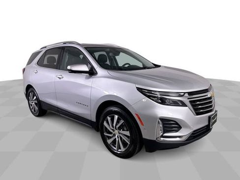 Used 2022 Chevrolet Equinox Premier AWD/4WD image 2