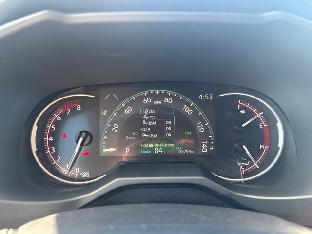 Used 2025 Toyota RAV4 XLE AWD/4WD image 18